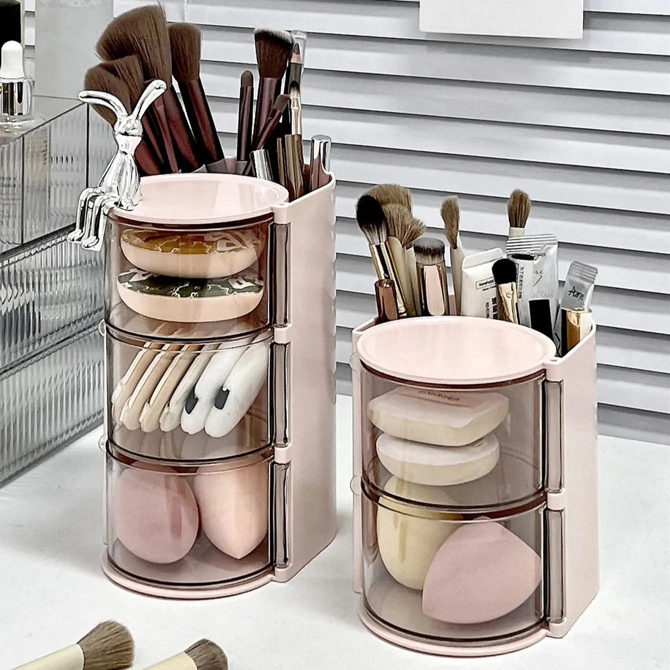 Desktop Rotating Makeup Brush Storage Cylinder, Powder Puff, Eyebrow Pencil, Beauty Egg, Dustproof Cosmetics Storage Box 3