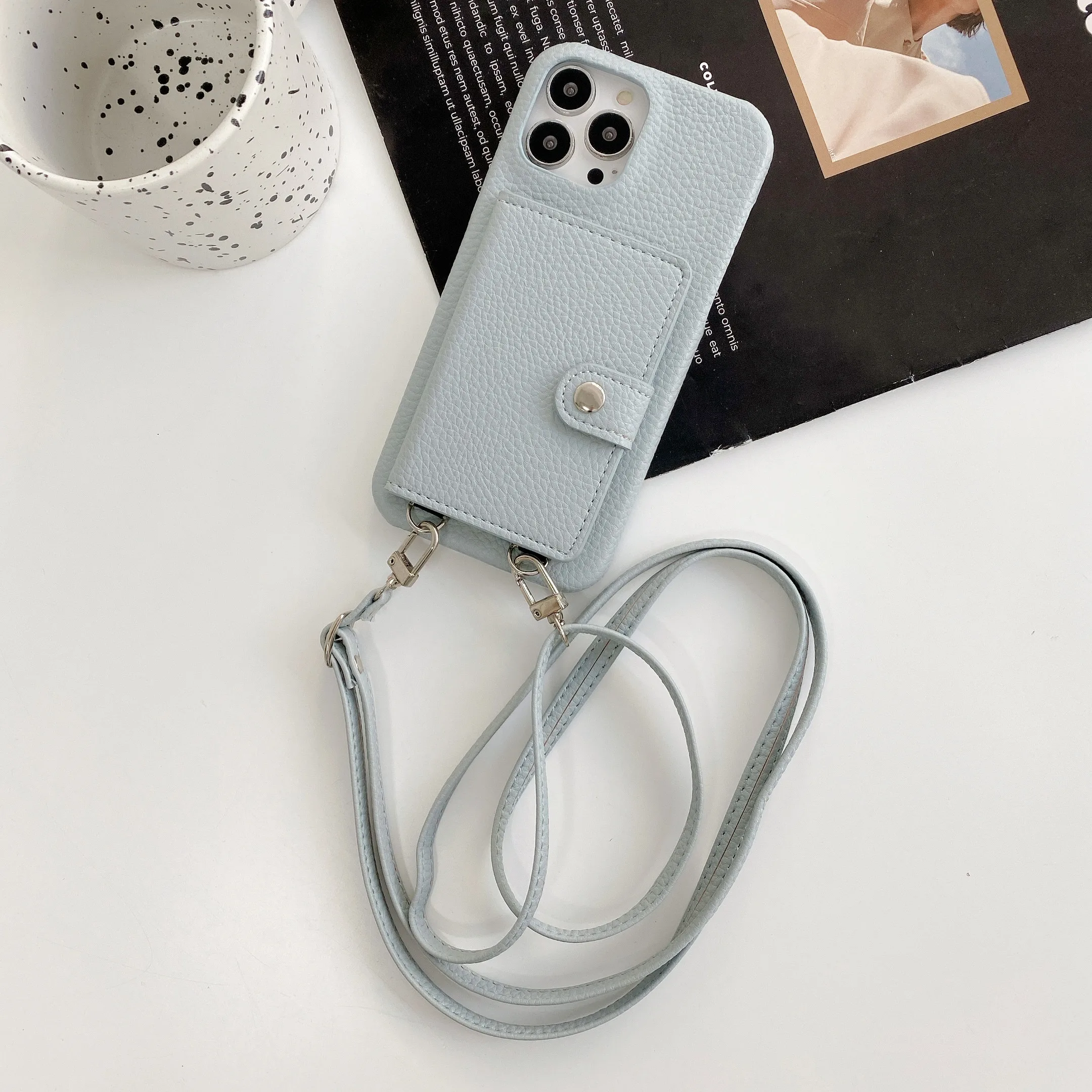 Capa de telefone com correia de corda