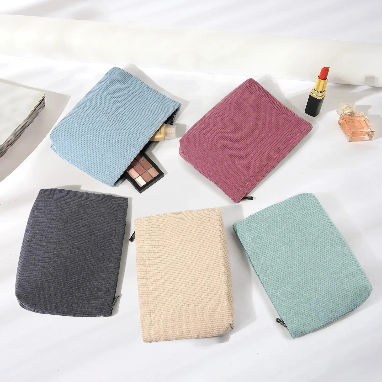 Corduroy Travel Cosmetic Bag Portable Makeup Storage Bag Purses Women Large Capacity Zipper Make Up Organizer Storage Clutch