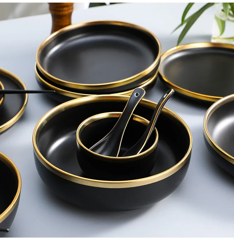 Black Bordered Elegant Design Tableware Set