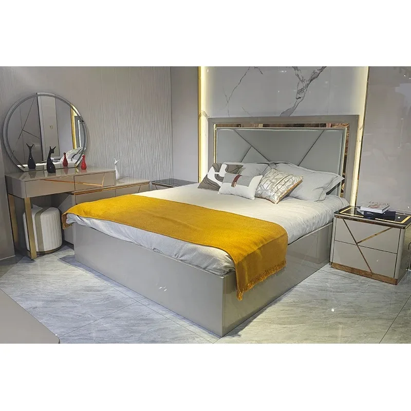 Luxury Wood Leather Bedroom Set 2