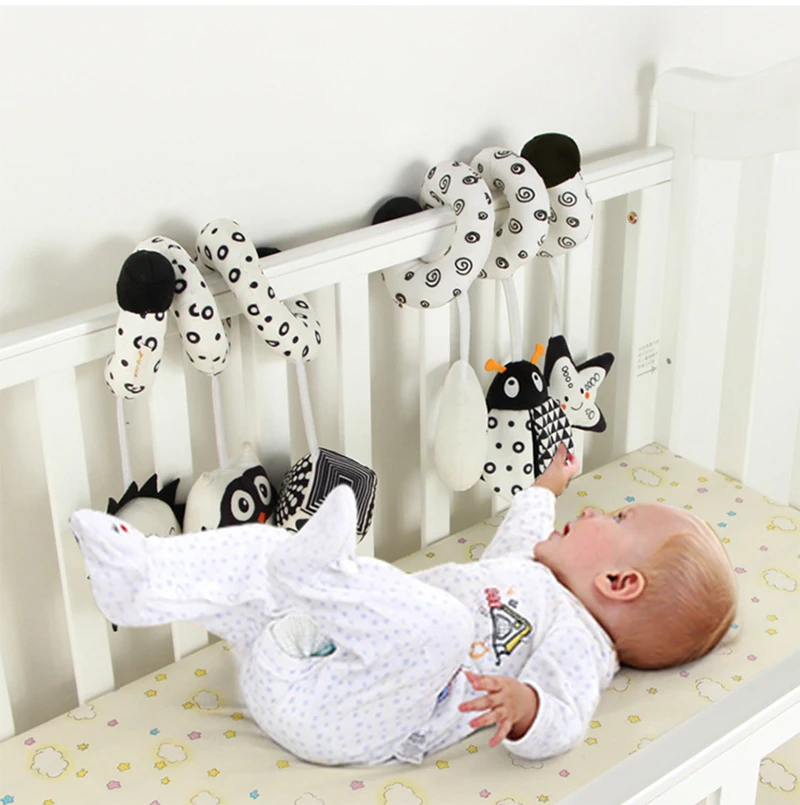 Hanging Toys Car Seat Crib Mobile Infant Baby Spiral Plush Bed Stroller Bar Black and White Color Toy with Rattles BB Squeaker