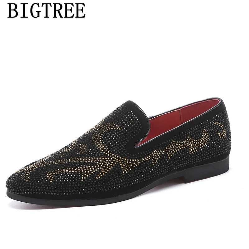 

Elegant Shoes Men Formal Wedding Shoes Men Classic Loafers Men Party Shoes Brand Big Size Sepatu Slip On Pria Erkek Ayakkabi