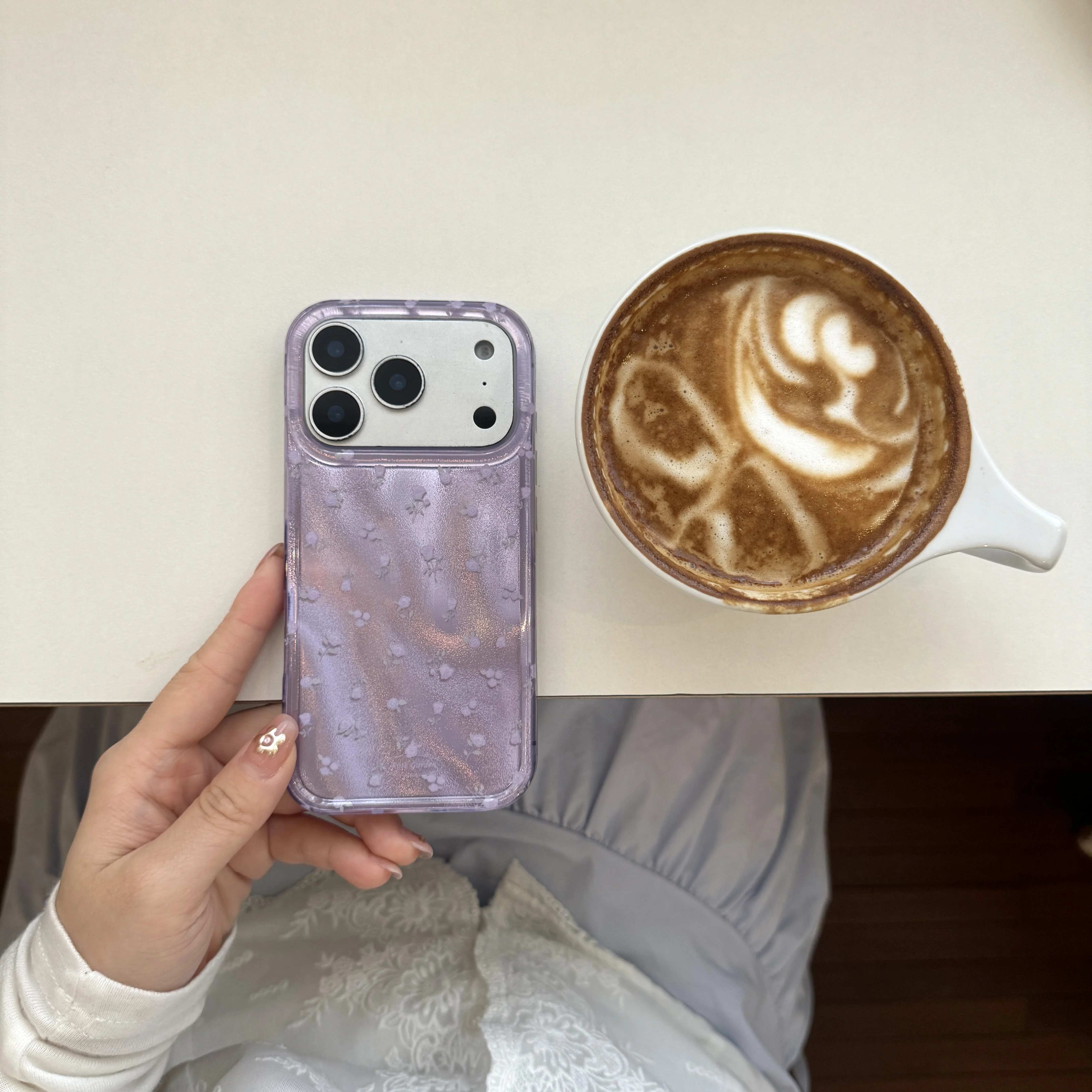 Luxury Fashion Purple Floral Pattern Glossy Protective Phone Case Cover