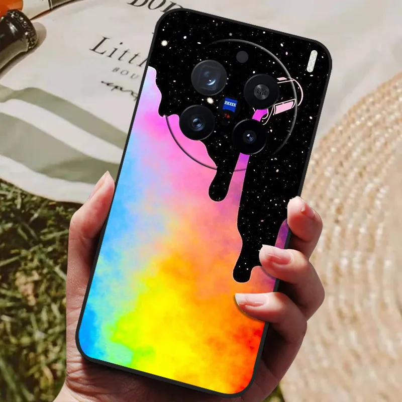 Luxury Painted Silicone Back Cover - Protective Shell