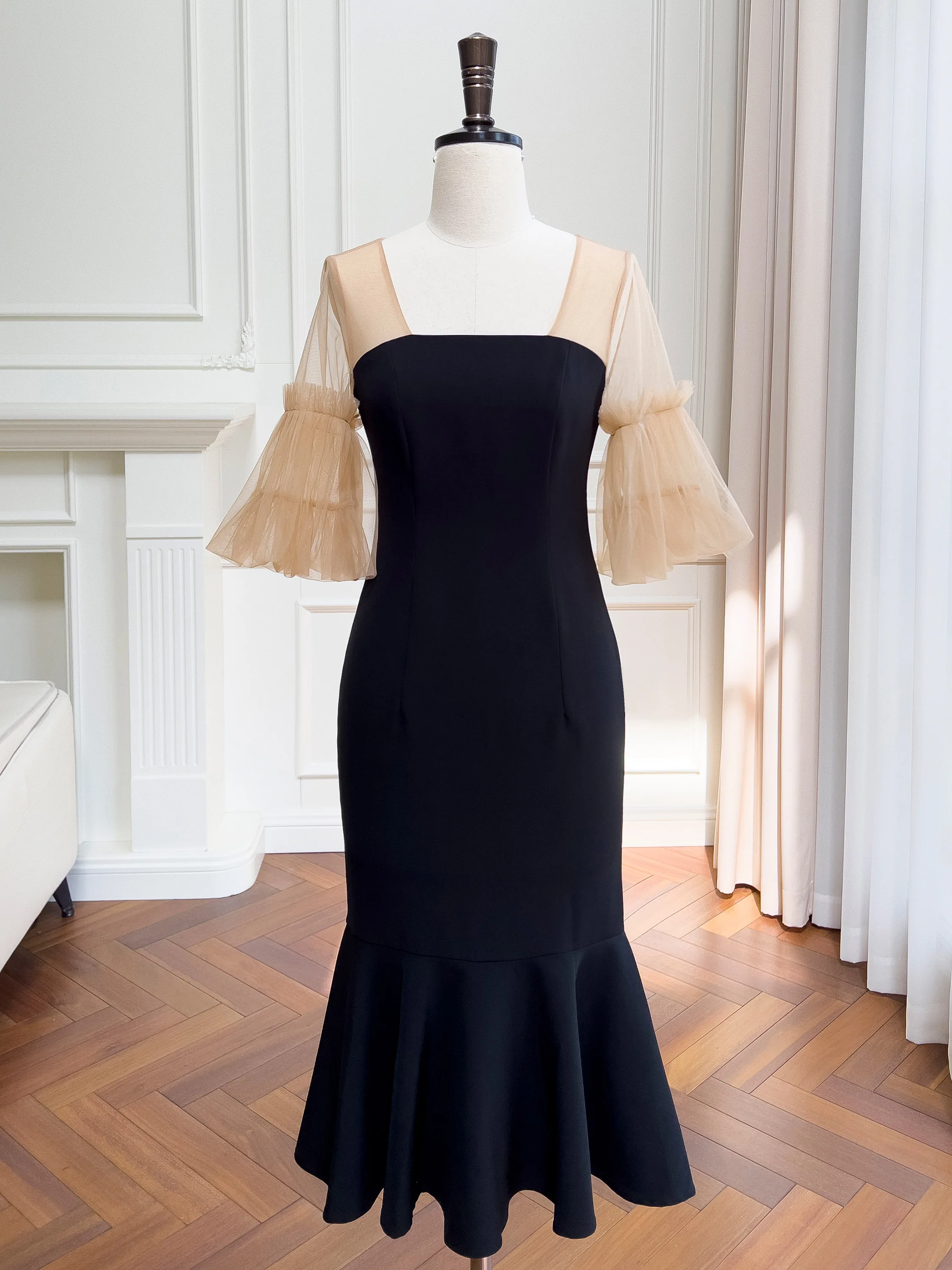 

YIGELILA Autumn Elegant Patchwork Dress Square Collar Dinner Party Dress Lantern Sleeves Mid-calf Mermaid Dress 65191