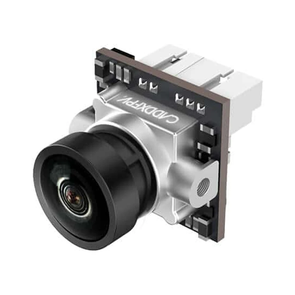 Caddx Ant 1200TVL Caméra FPV Nano installée sur un cadre de drone micro, connectée à un émetteur