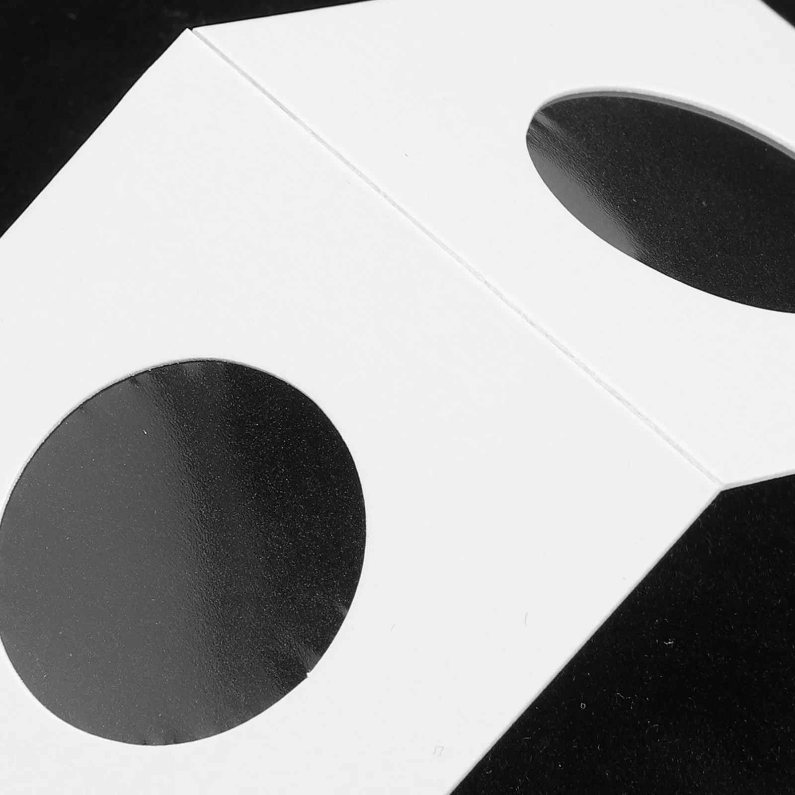 Рисунок 6 - держатели для монет и бумаги