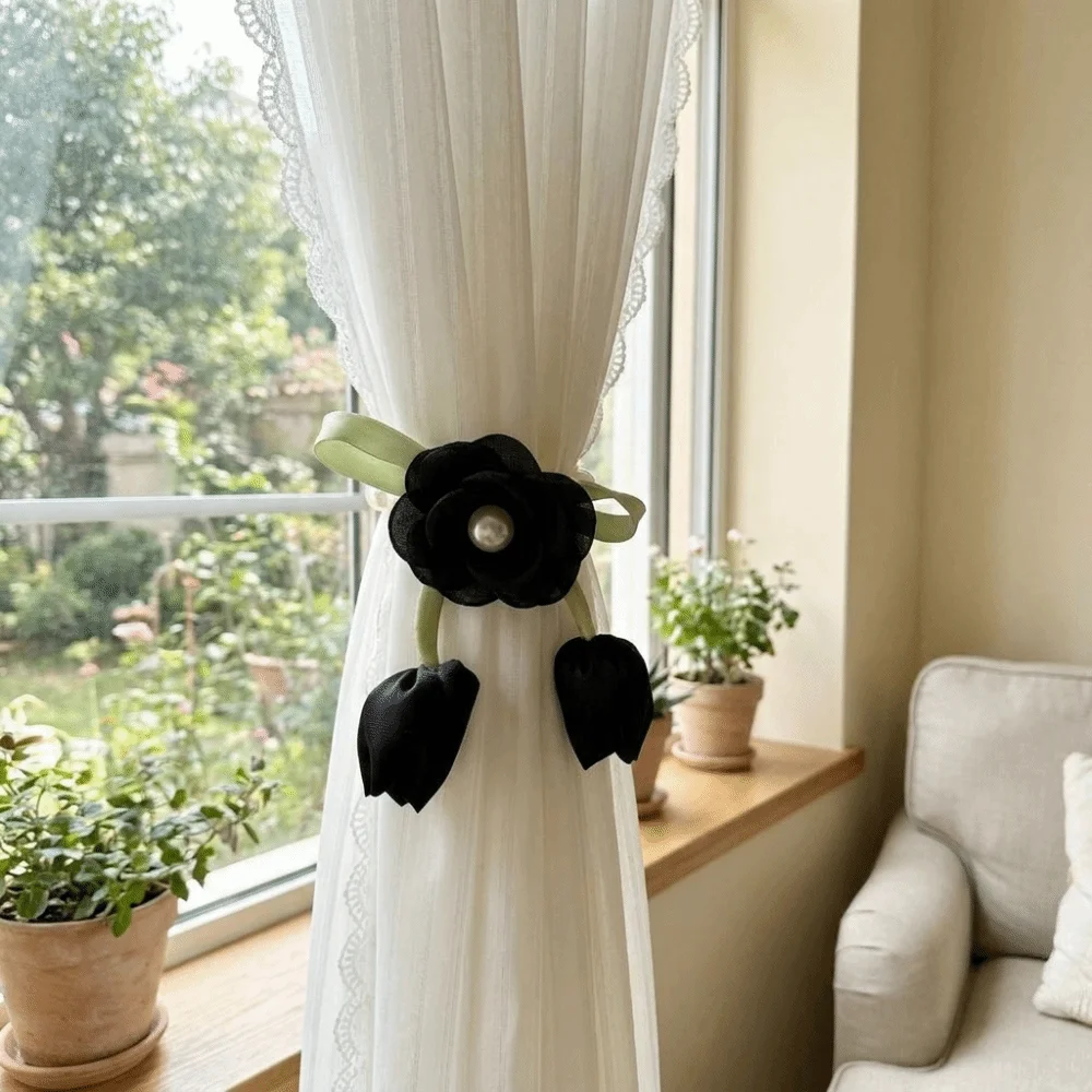 Decorative Magnetic Flower Curtain Tiebacks - Elegant and Portable Curtain Holders