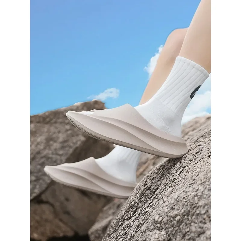 Men Sandals Casual Platform Slippers Fashion Beach Summer Large Size Slides Soft shoes