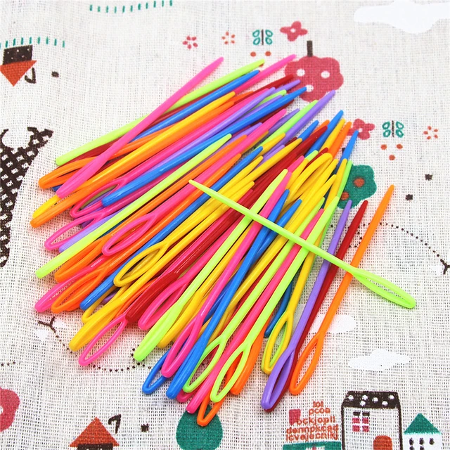 20PCs Mixed Color 7cm/9.5cm Plastic Knitting Needles Crochet Hooks Wool  Yarn Needle Children DIY Sweater Weaving Tools Accessory