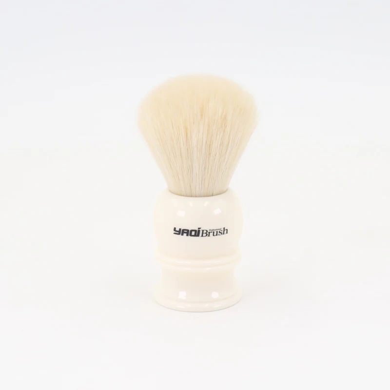 

Yaqi Defect Special Offer 24mm Synthetic Hair Resin Handle Shave Brush Man