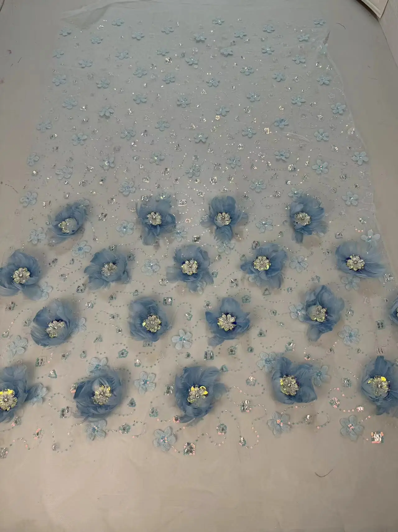 

African lace fabric Luxury Embroidery mesh ZH-1308666 Shining Sequins AFrica Embroidery With 3d flowers Tulle Lace