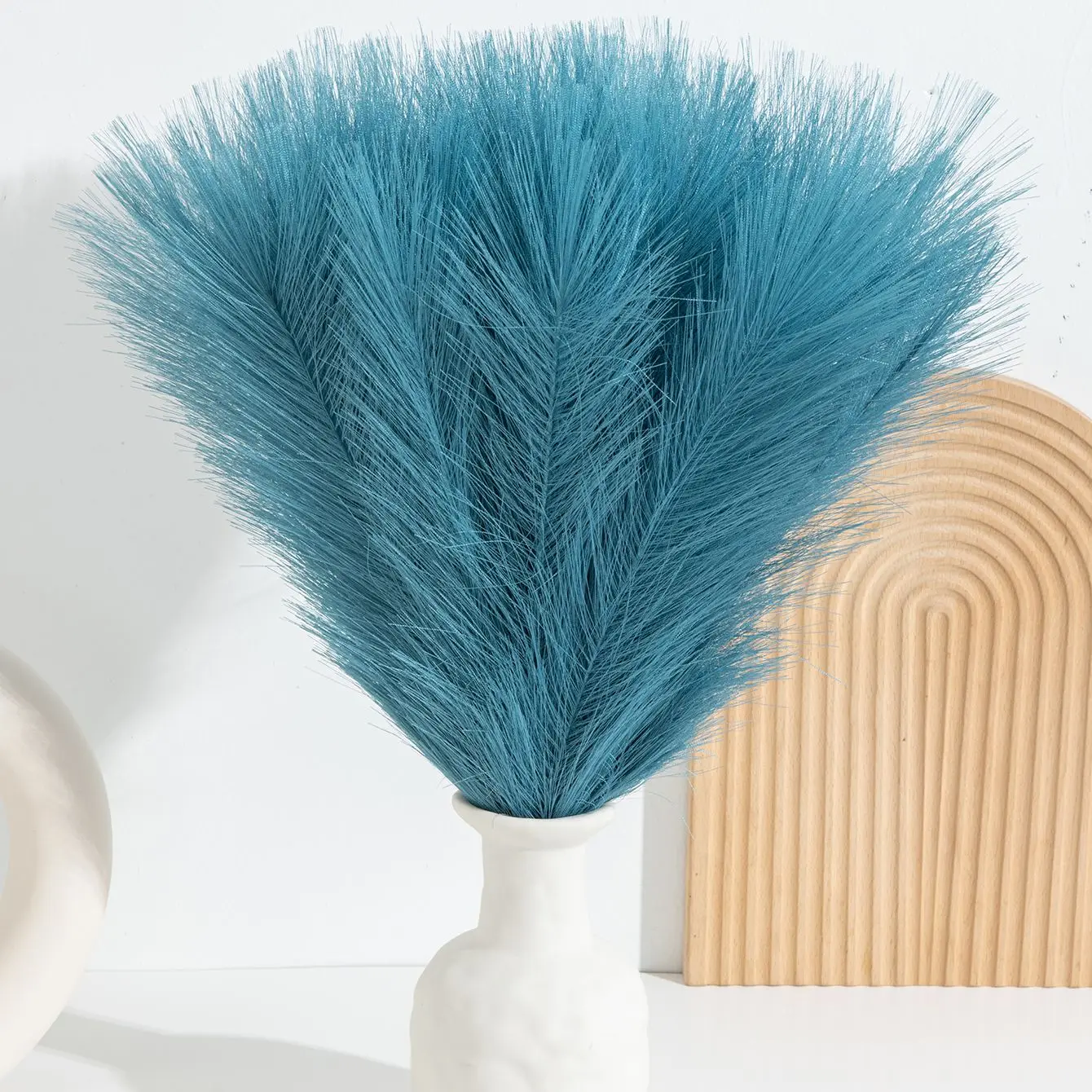 Elegant Artificial Pampas Grass Bouquet