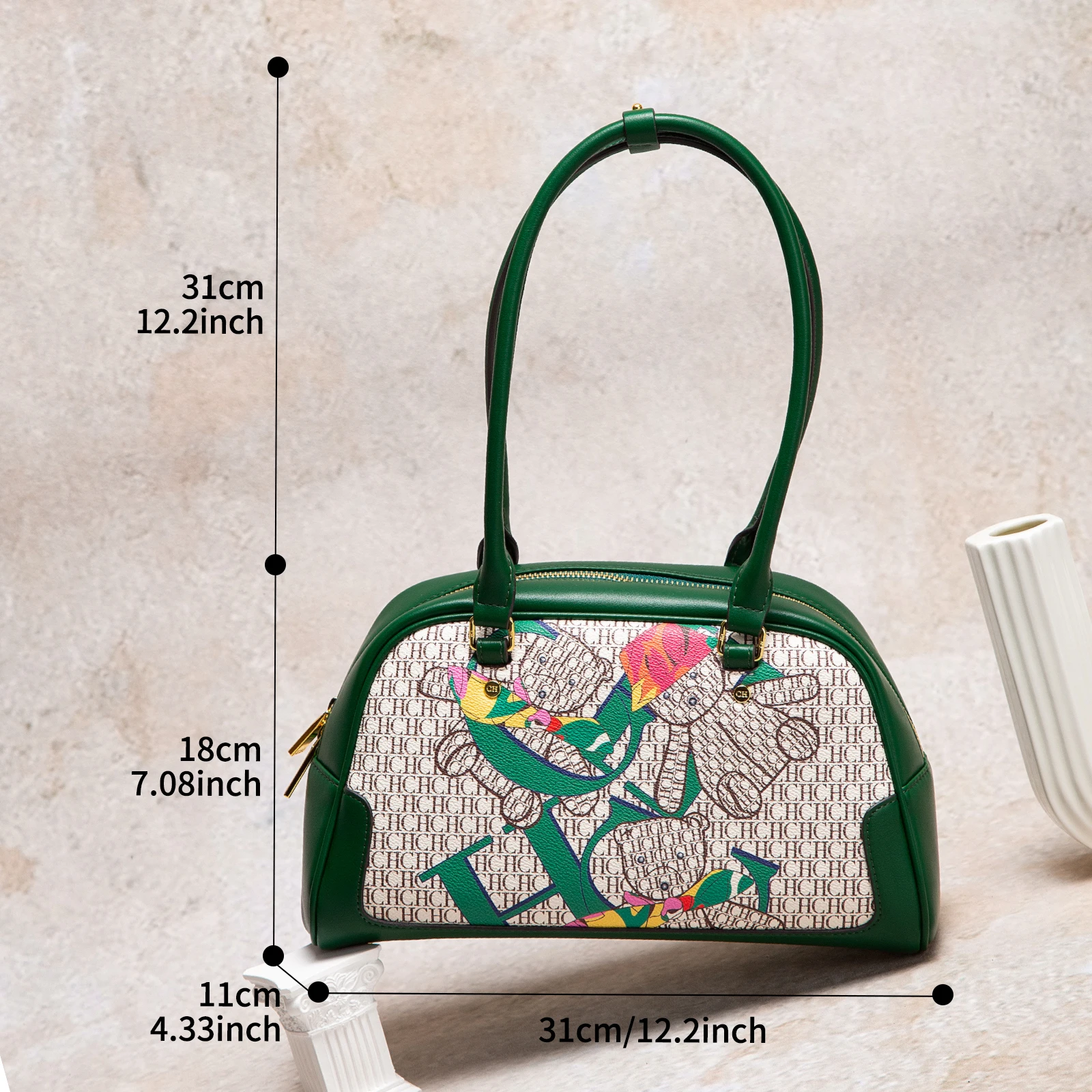 حقيبة كتف نسائية من علامة CHCH التجارية، تتميز بجو...