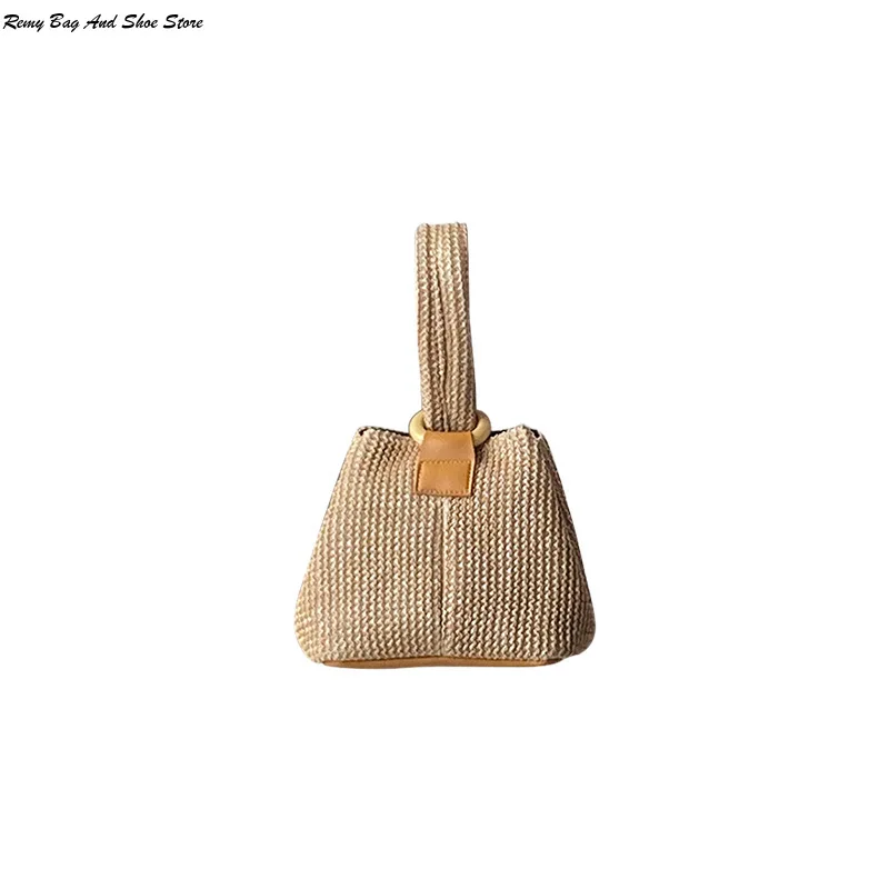 

Cute Handheld Grass For Girls In 2023, New Small And Unique Summer Chain Bag, Single Shoulder Woven Bag Trend