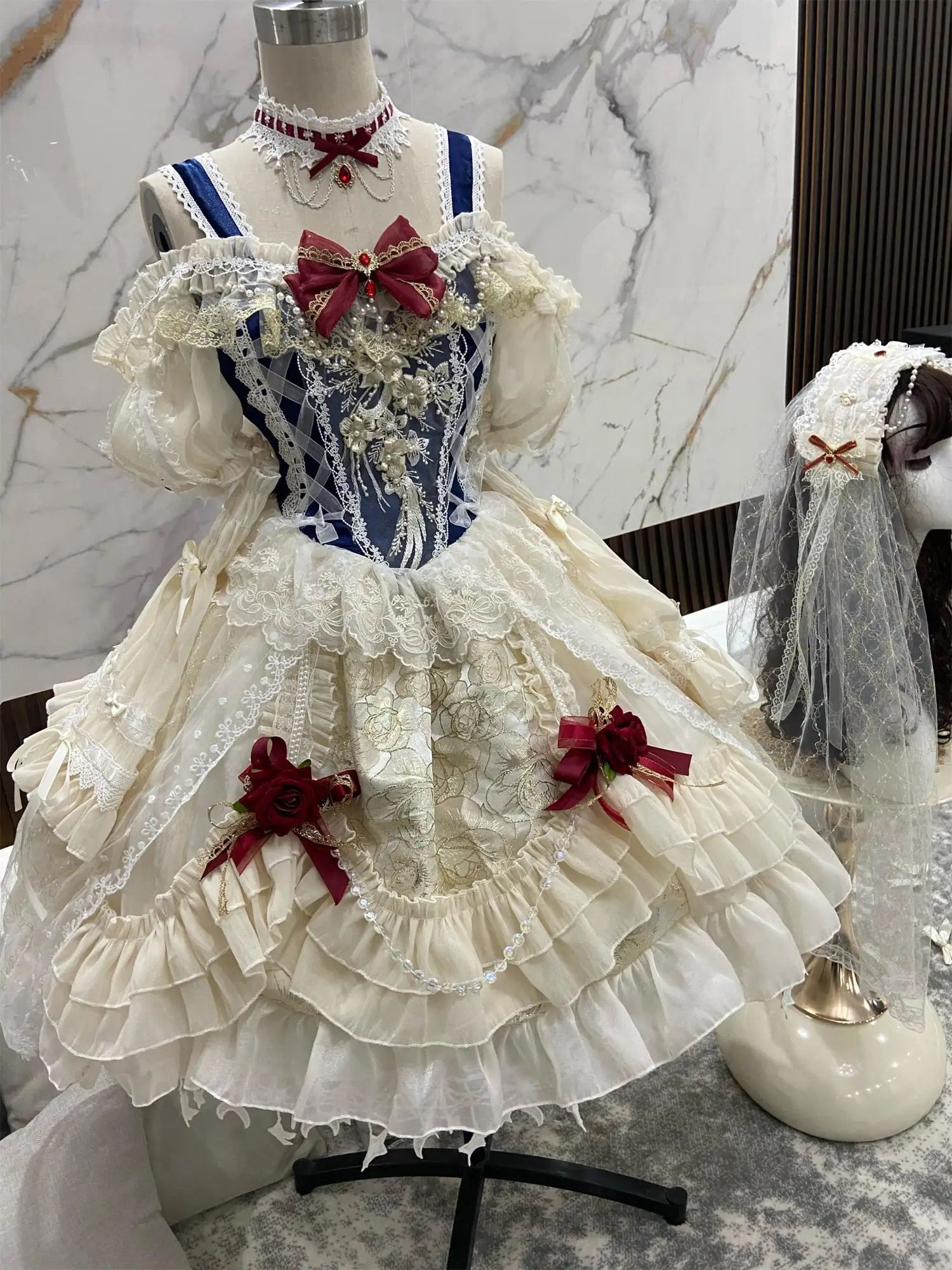 Original Lolita Dress White Snow Lady Dinner Off Shoulder Short Sleeved Floral Wedding Gorgeous Exquisite Lolita Dress