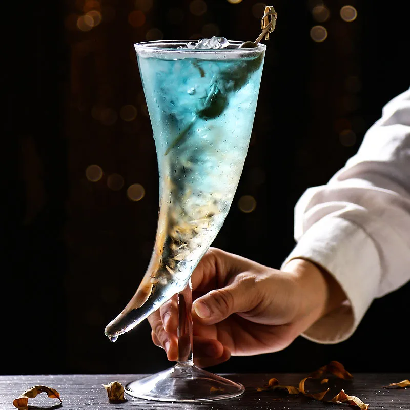 

Creative High-footed Cocktail Glass, Molecular Smoked Personality Cup, Moon Wine Glass