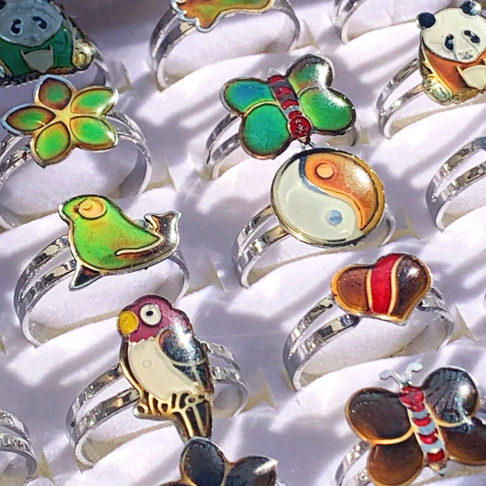 

Партия 30 шт. кольца для подростков с милыми животными для женщин и детей регулируемые дизайнерские подарки изменяющие цвет аксессуары 3izard