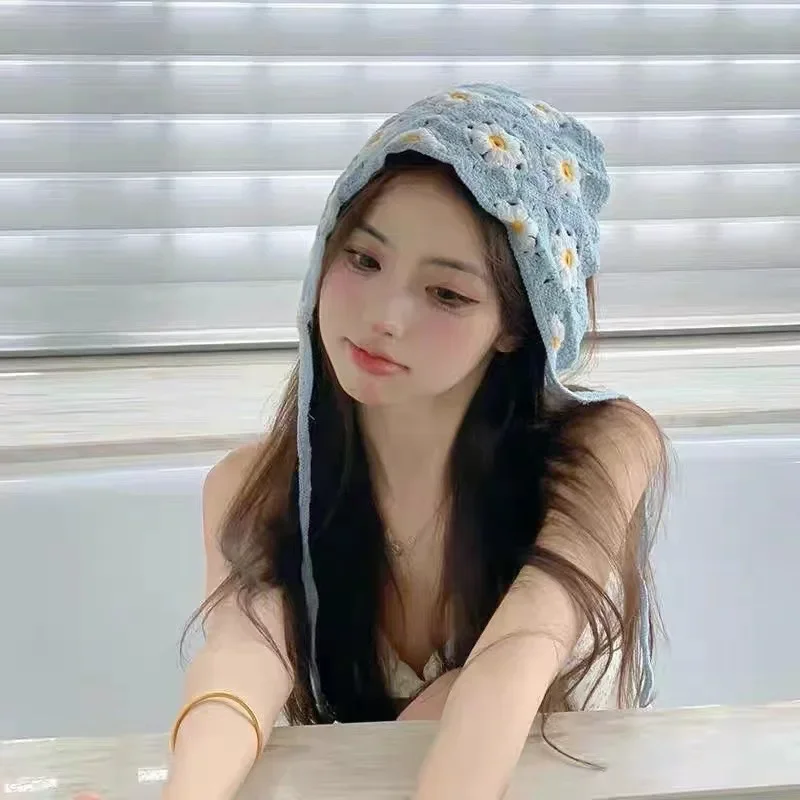 한국 인스타그램 스타일 딸기 수제 크로셰 꽃 할로우 아웃 삼각형 스카프, 귀엽고 귀여운 머리 끈, 머리 스카프 캡