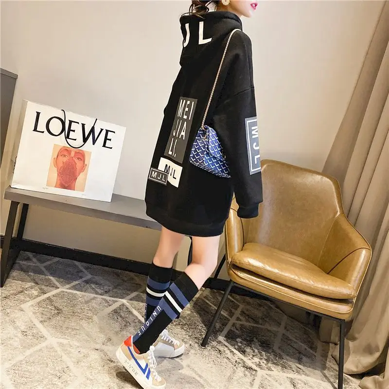 Felpa con cappuccio oversize in pile da donna con cerniera