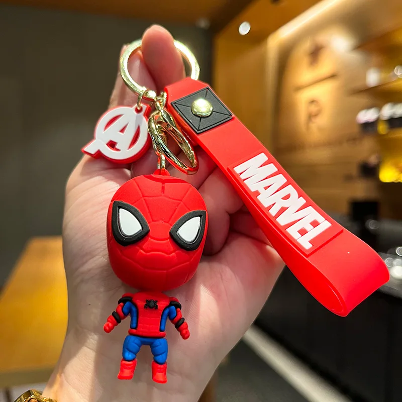 Disney Nuovo Portachiavi Cartoon Big Head Doll Iron Man Spider-Man Thanos Portachiavi Borsa Creativa Ornamento Portachiavi Per Auto