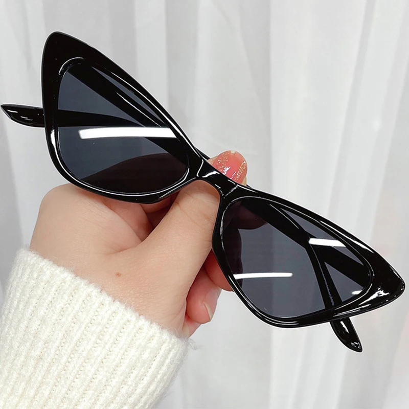 Retro Cat Eye Sunglasses UV400 Eyewear For Women Small Frame Vintage Fashion Shades