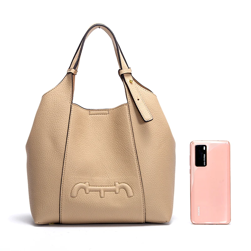 حقيبة كتف نسائية بتصميم ريترو عصري، تتميز بتنوعها...