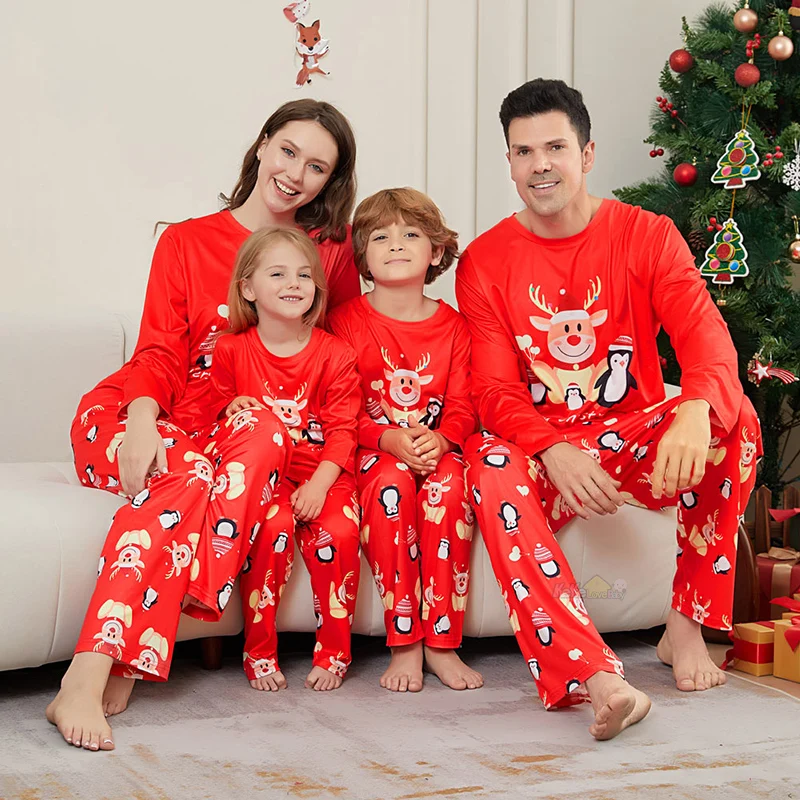 thumbnail image 2 of Nuevo conjunto de pijamas a juego para la familia de Navidad de 2025, ropa para adultos, mamá, papá, niños, traje de 2 piezas, mameluco para bebé, aspecto familiar navideño, 2 of 5