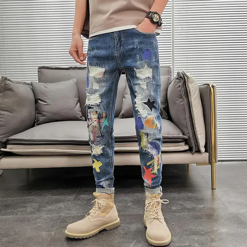 thumbnail image 1 of Pantalones vaqueros ajustados con estampado gráfico para hombre, pantalones vaqueros rasgados con corte entallado, moda coreana, estilo retro, rotos, estilo Harajuku, tallas Xs y XL, 1 of 5