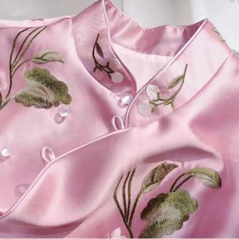 Tang Suit Shirt National Style Traditional Elegant Embroidery Women Chinese Vintage Blouse 4XL Loose Female Hanfu Tops Women Chinese Shirt