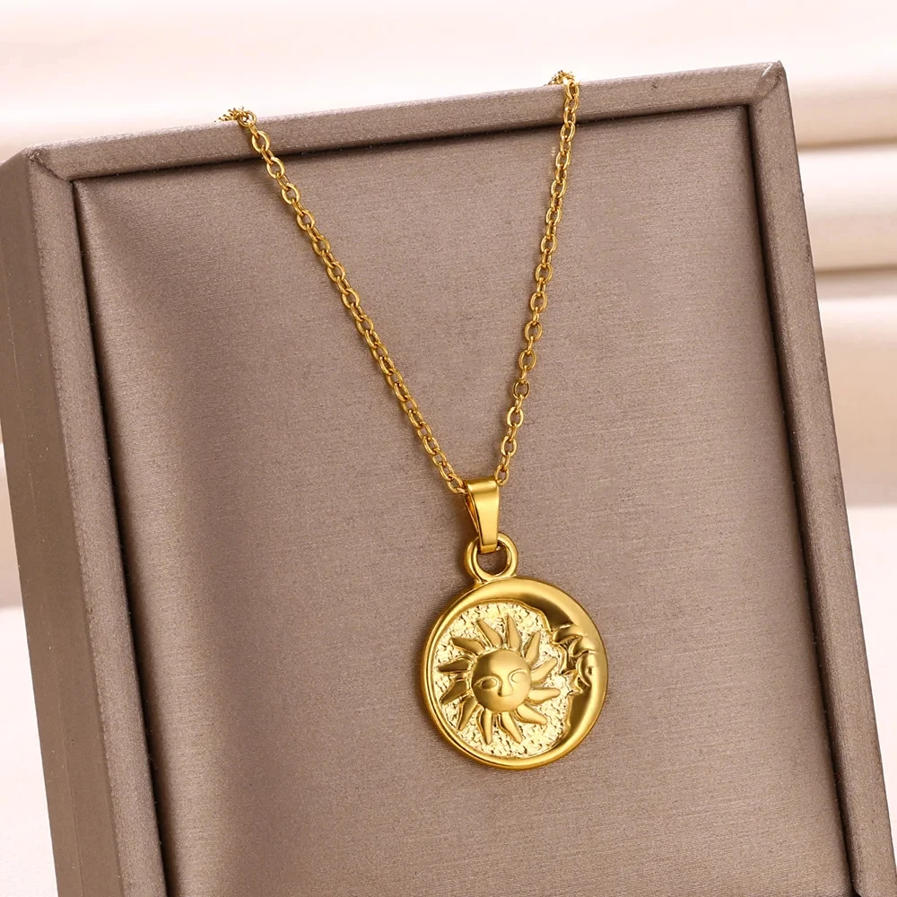 Vine Fucking Difference Moon Sun Round Necklace Gold Steel