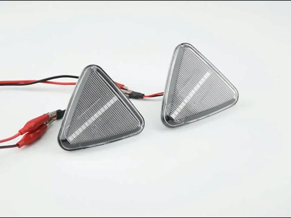 Clignotants Dynamiques Latéraux Pour Mitsubishi Colt 2004-2012 - Coque Claire, Installation Facile