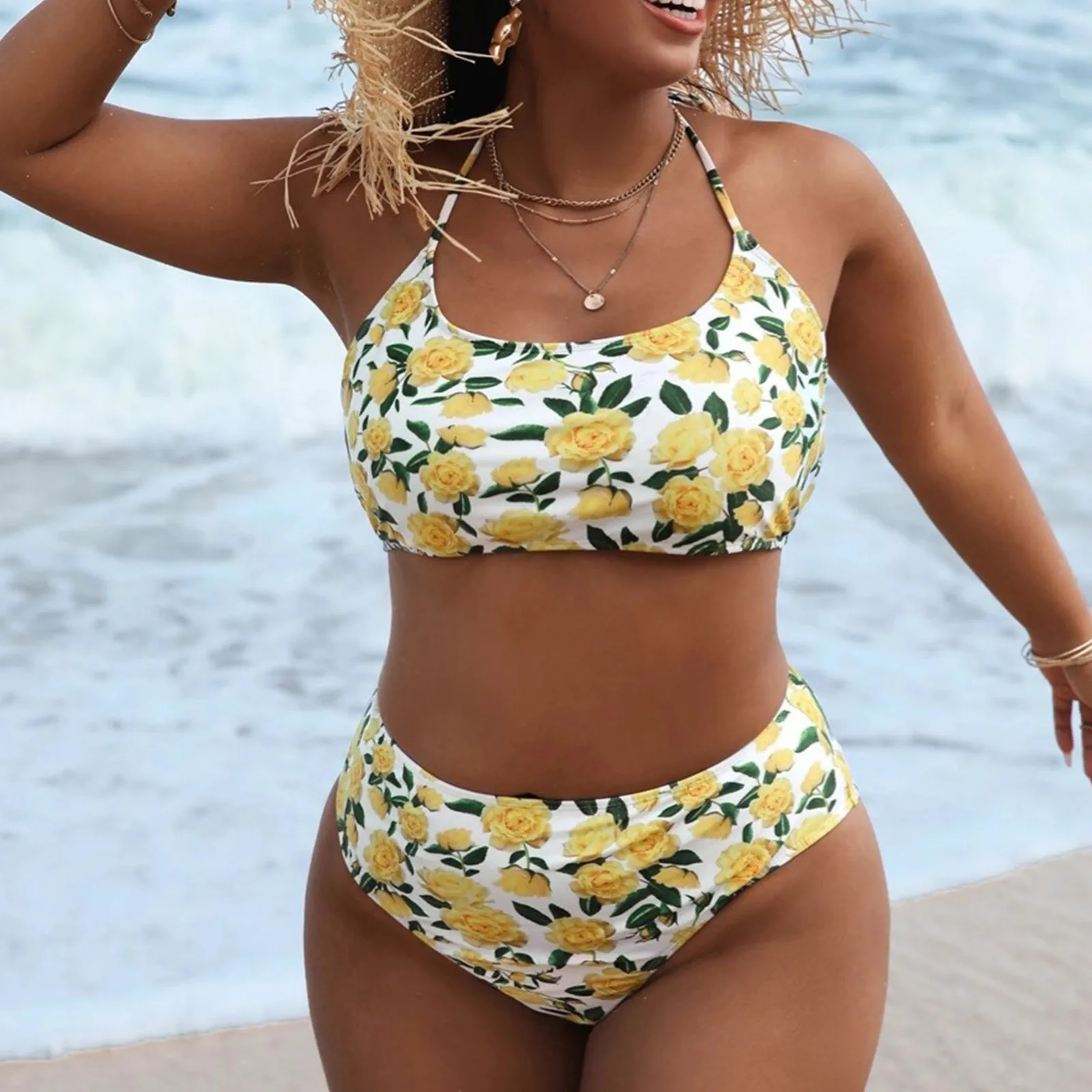 Рисунок 3 - Женский комплект бикини большого