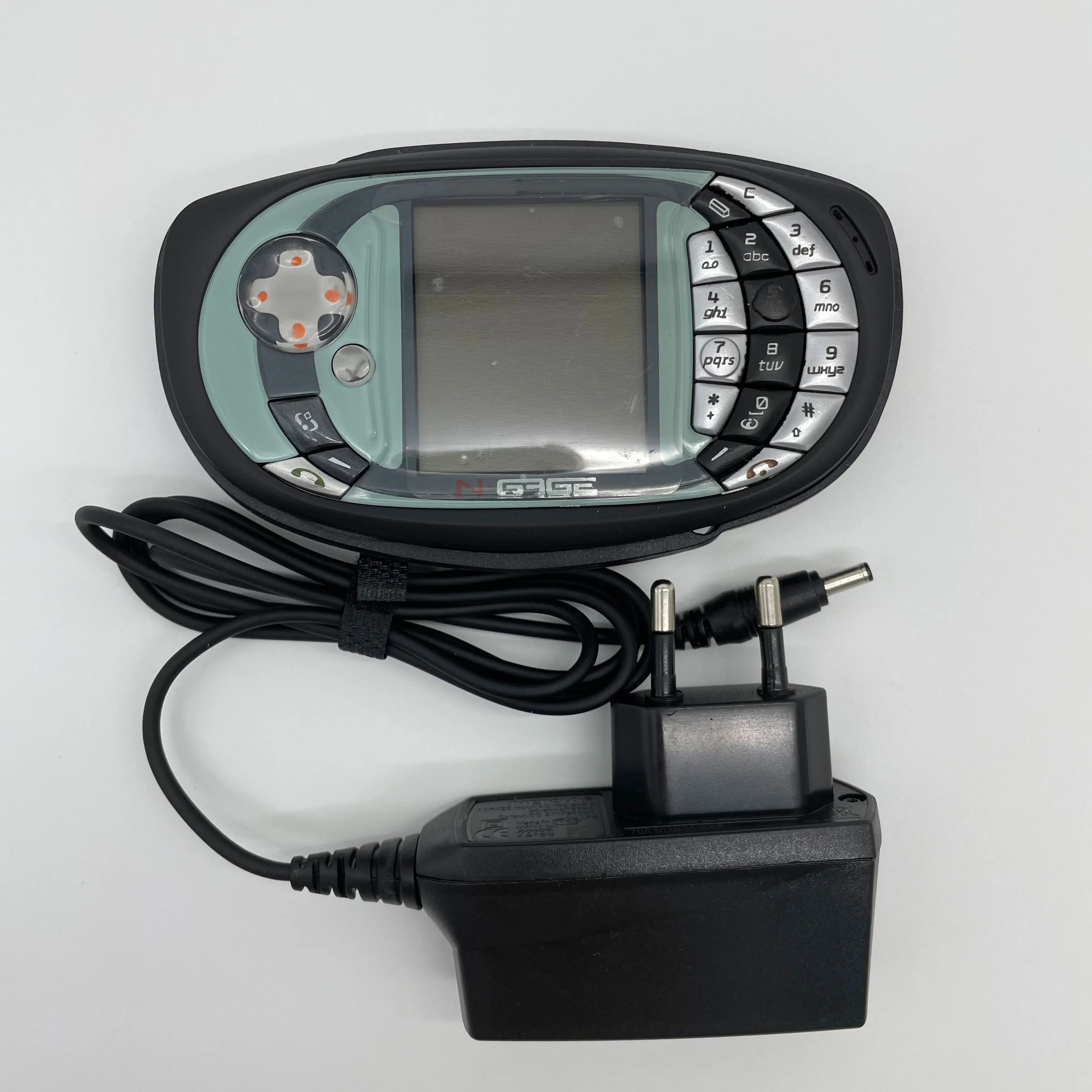 الهاتف المحمول الكلاسيكي N-Gage QD الأصلي المصنوع...
