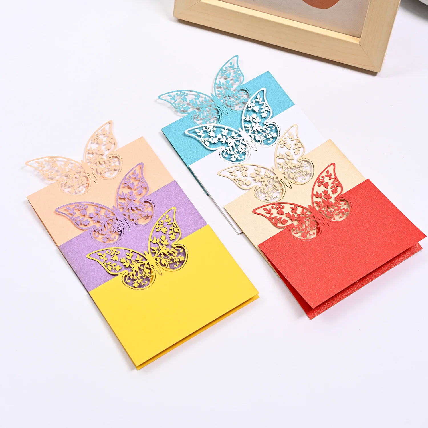 50pcs Butterfly Name Place Cards Wedding Decoration Table Decor Table Name Message Greeting Card Party Supplies