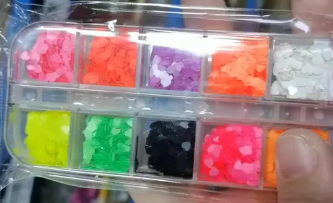 Chunky Neon Heart Sequins Kit Bar Laser Black, Pure White, Dazzling Silver Heart Glitter Nail Art Decoration 3D Box(12grid)