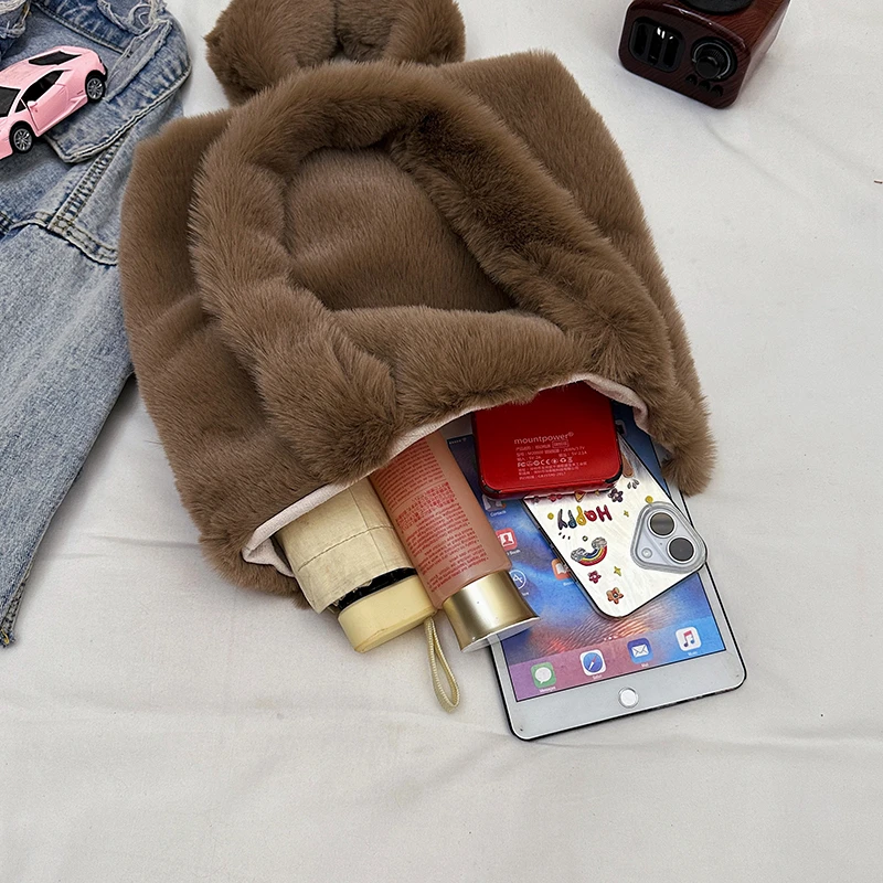 Süße Bär Flauschige Plüsch Umhängetaschen für Frauen Designer Flauschige Kunstpelz Dame Handtaschen Top Griff Tote Weibliche Winter Geldbörsen – Detail 22
