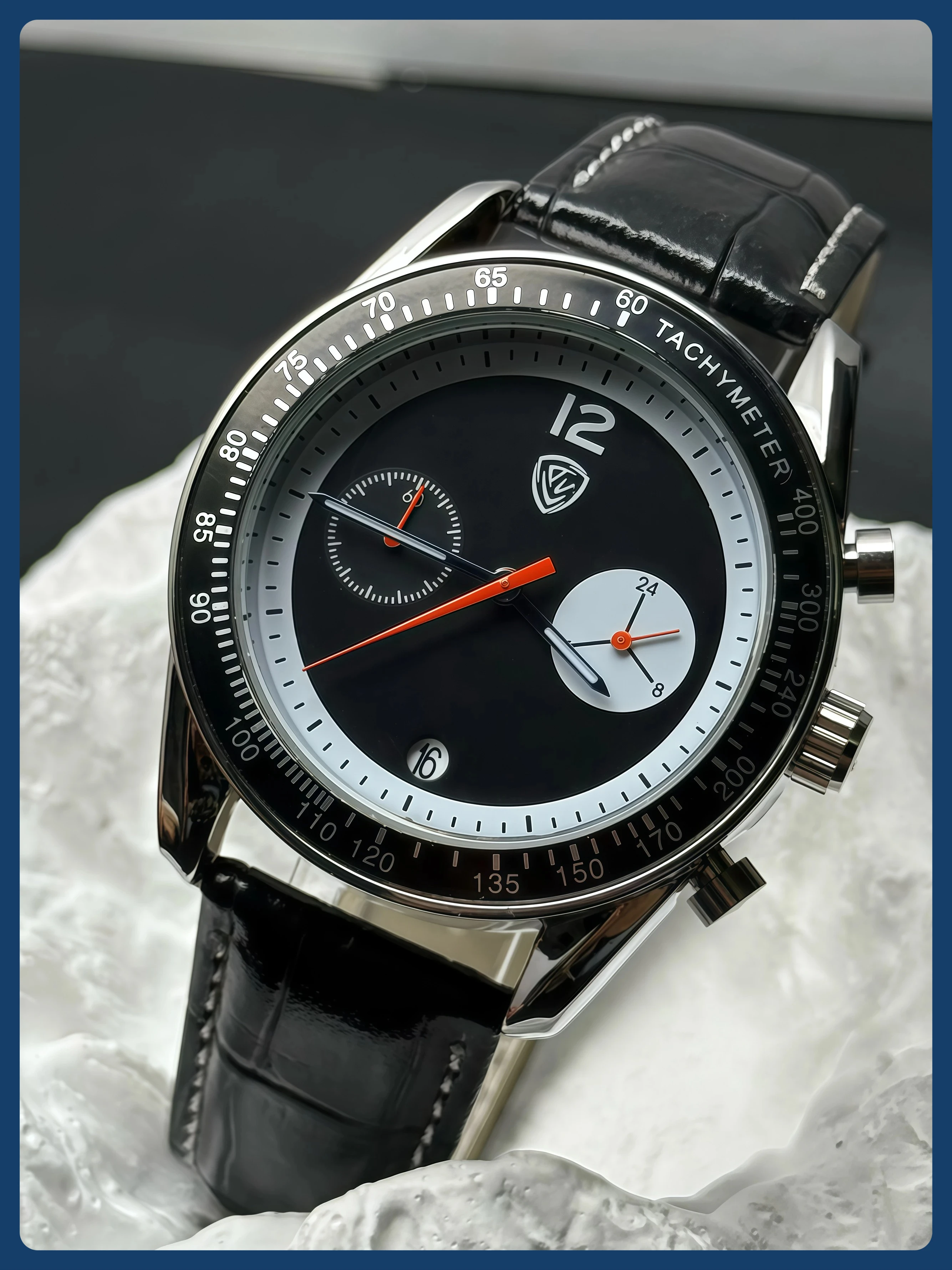 2026 Nouvelle montre décontractée simple pour hommes ; Cadeau de luxe léger ; Marque de montre à quartz de haute qualité ; Chronographe multifonctionnel pour hommes