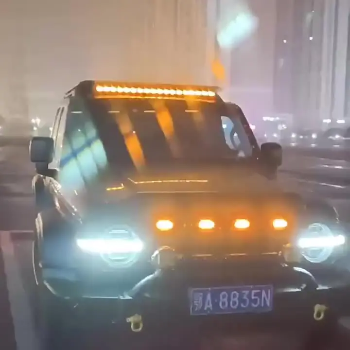 Автоматические прожекторы на крышу пригодные для автомобильных вспомогательных