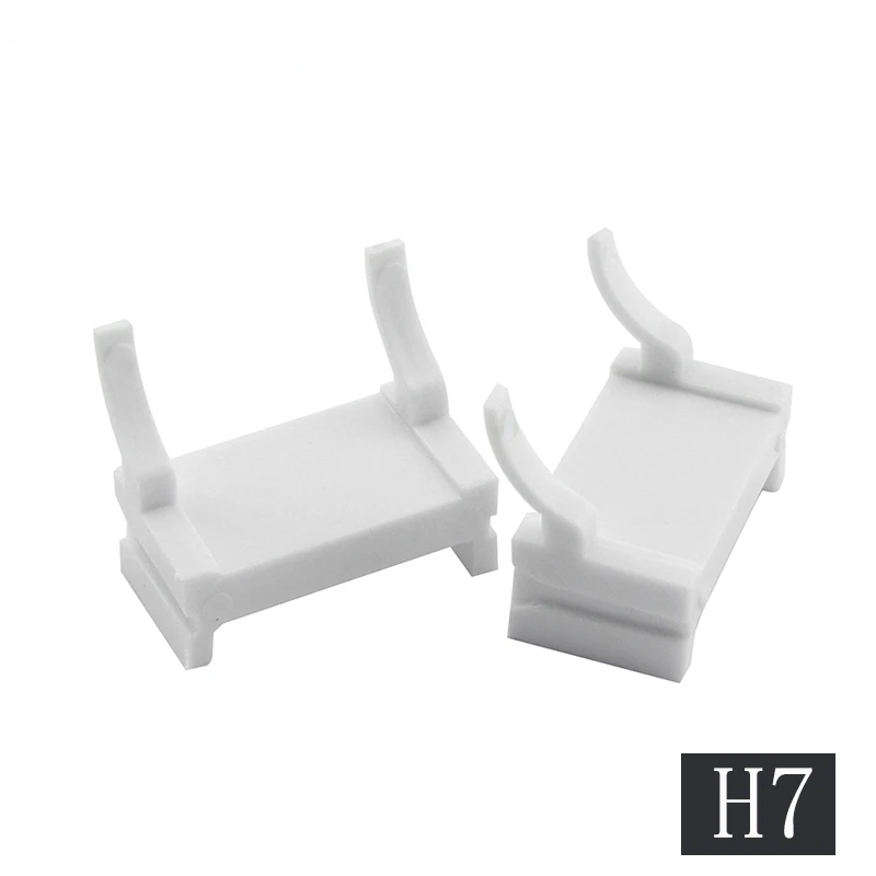 

2x Car Auto For HID H7 H1 Bulbs Adapter Xenon Lamp Holder High Low Beam White Base for Ford Focus MK2 MK3 Fiesta 2009