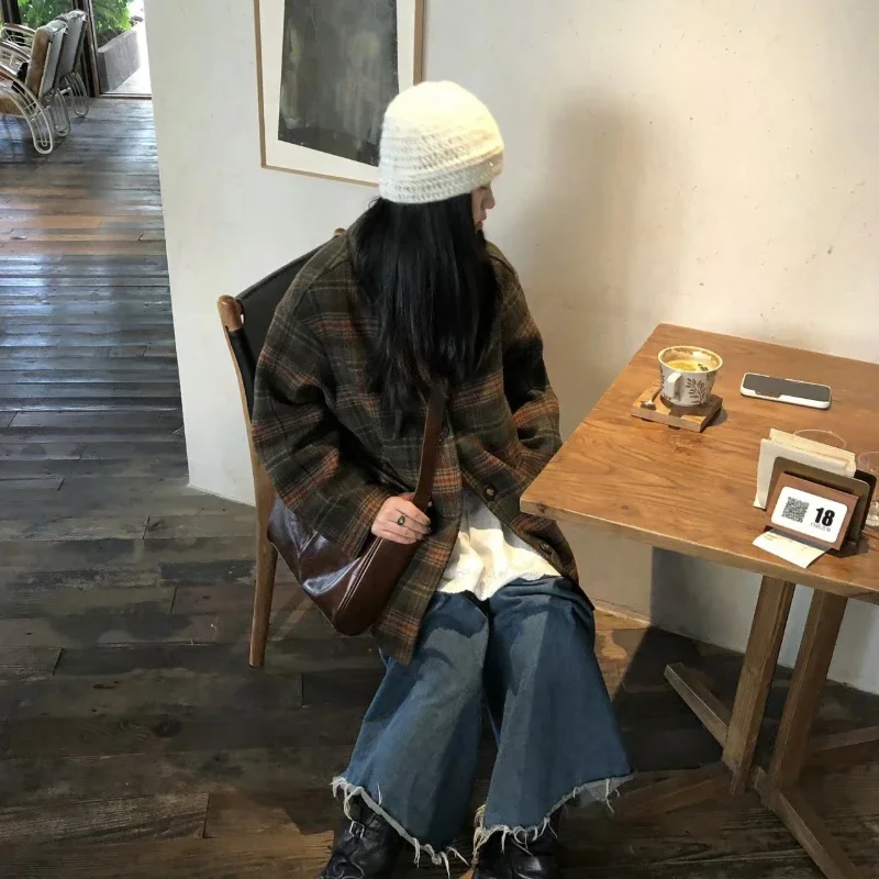 Retro French Beanie Atmosphere Feeling Thin Sparkle Flowers Knit Balaclavas Autumn Winter New Ins Face of Small Cap Bonnet 모자 3