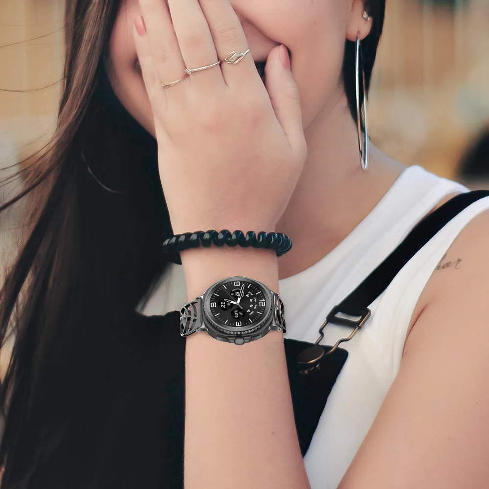 Elegant Stainless Steel Leaf Bracelet Strap