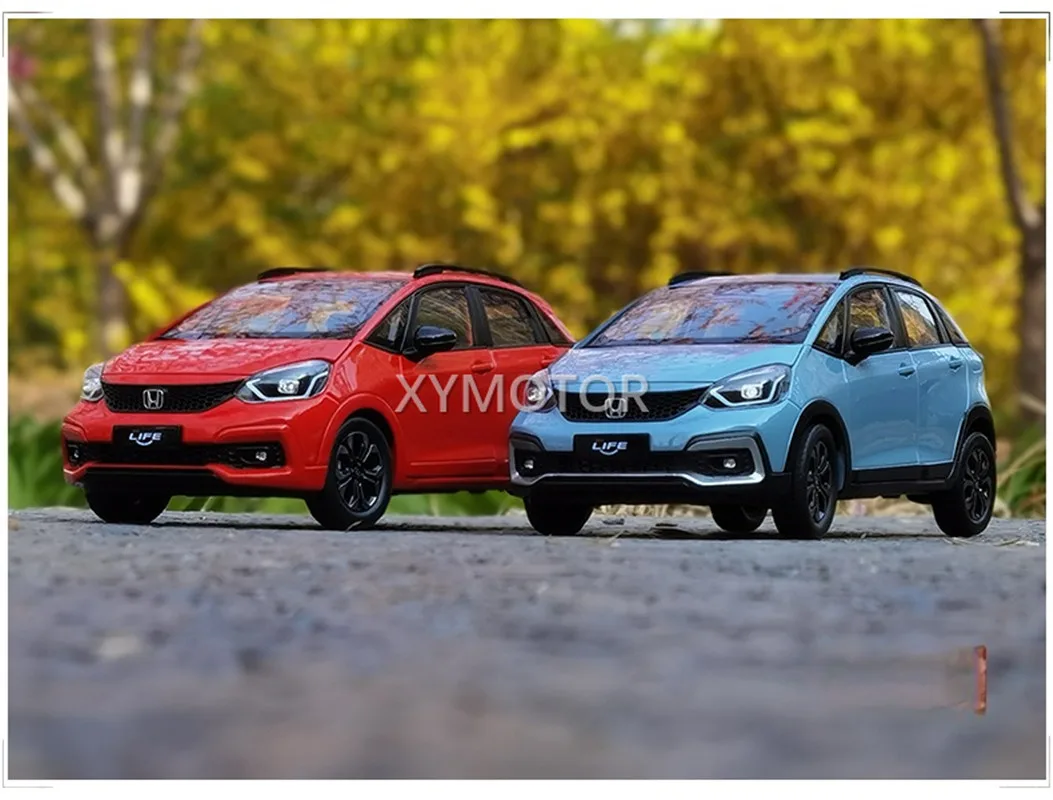 

1/18 для Honda LIFE 2021 Литые металлические модели автомобиля, игрушки, рандомные подарки, синие/красные коллекционные витринные украшения