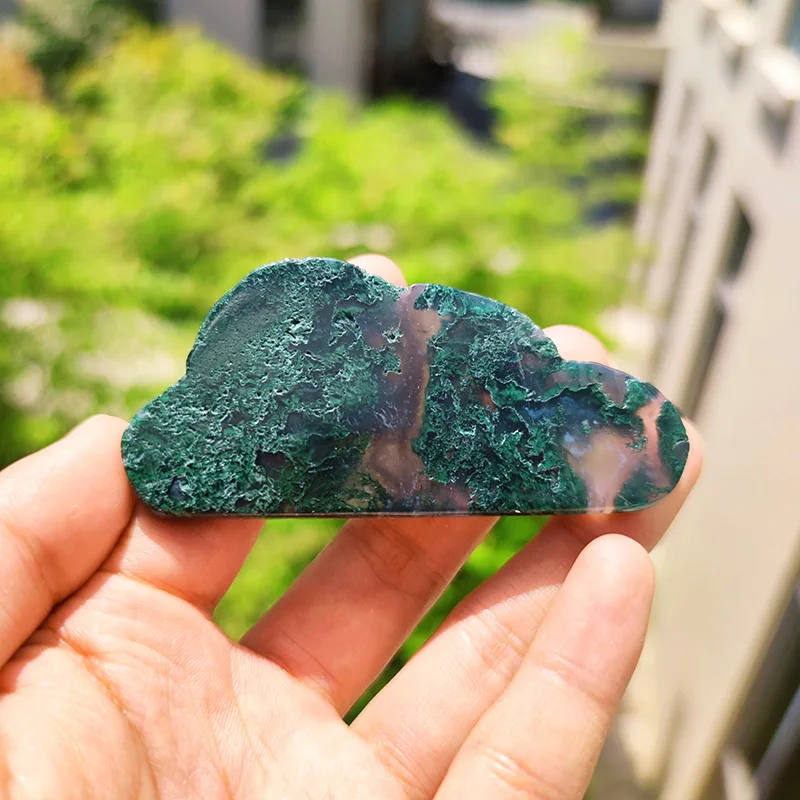

Natural Crystal Folk Crafts Hand Carving Moss Agate Clouds Model 60mm Healing Stone For Home Decoration FGH