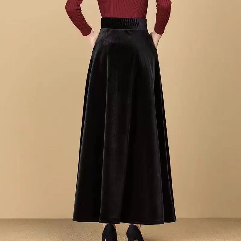 2023 New Autumn and Winter Fashion High Beauty Amazing Skirt Temperament Commuting Golden Velvet Women\'s Half Length Skirt