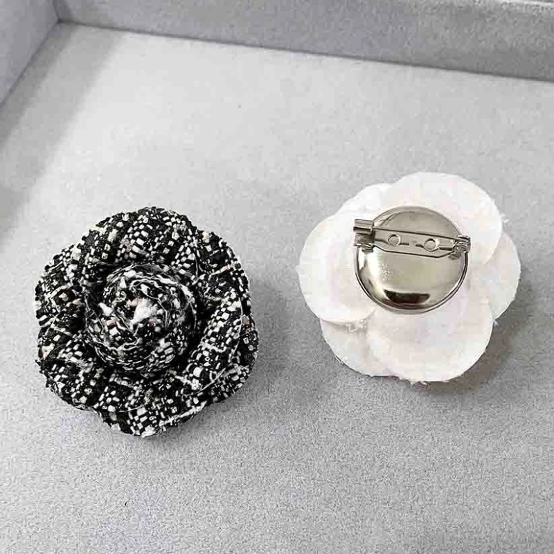 Handmade Fabric Camellia Flower Brooch for Women Elegant Lapel Pin Corsage Korean  Fashion Clothing Jewelry Accessories - AliExpress