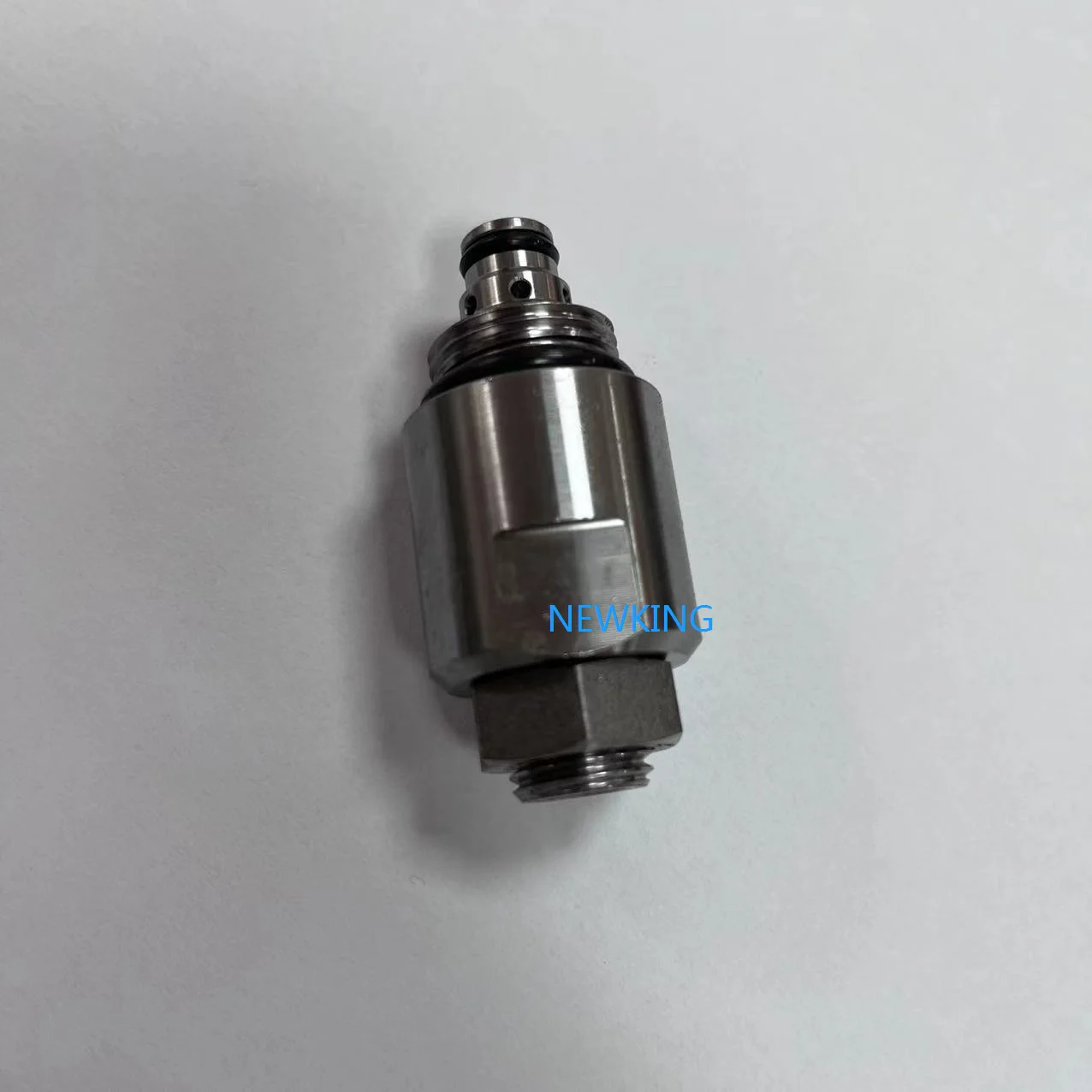 

Main relief valve for hydraulic parts of high-quality excavator suitable for PC40-7 distribution valve relief valve