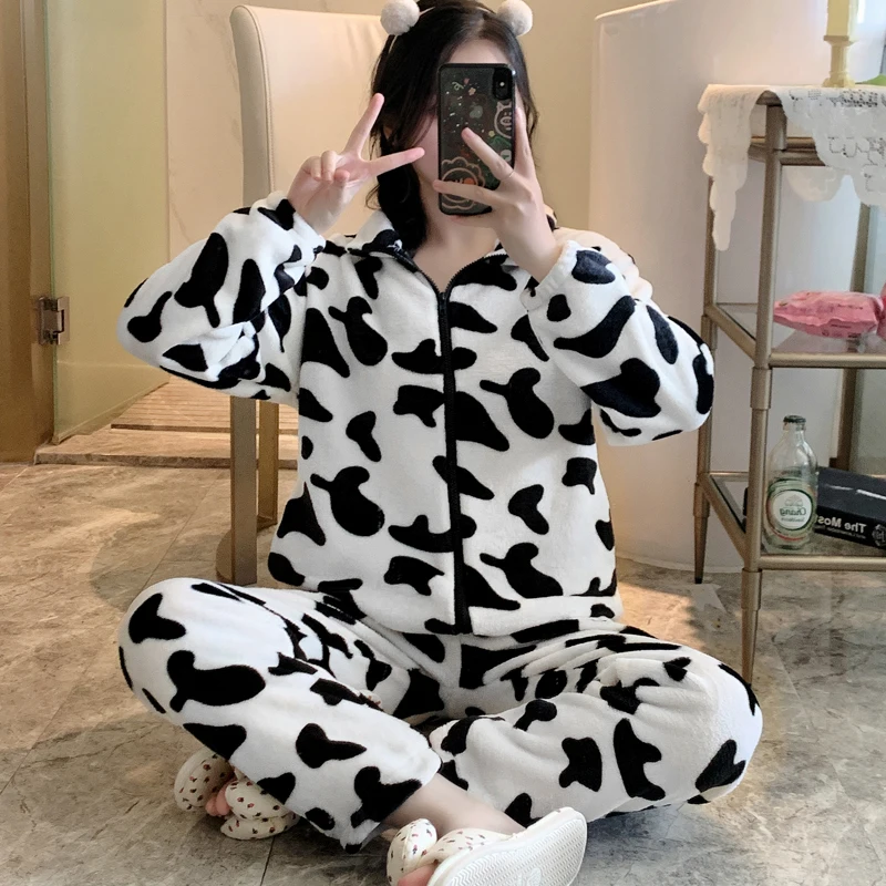 Pajamas Women's Winter New Zipper Cardigan High Collar Printed Flannel Plus Size Loose Set Thickened Coral Velvet Home Suit 5XL