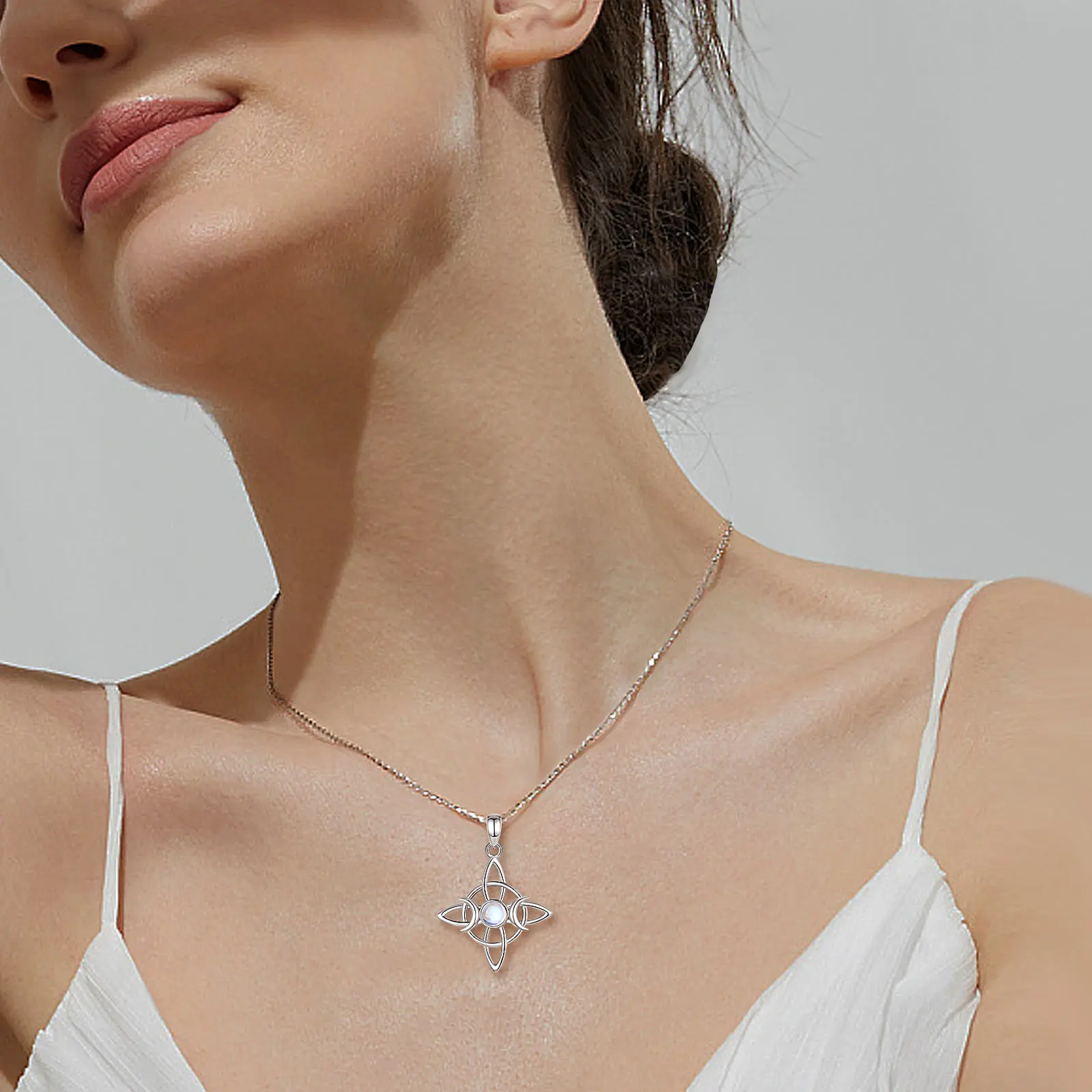 Eudora 925 Sterling Silver Witch's Knot Triple Moon Necklace Moonstone Amulet Pendant for Women Witch Jewelry Exquisite Gift silver necklace charms pendant necklace silver necklace silver pendant